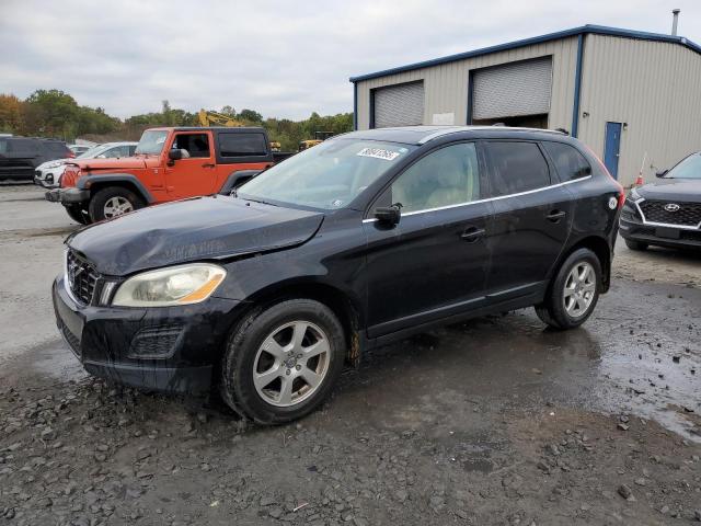 2012 VOLVO XC60 3.2, 