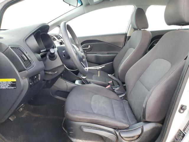 KNADM4A32G6651298 - 2016 KIA RIO LX SILVER photo 7