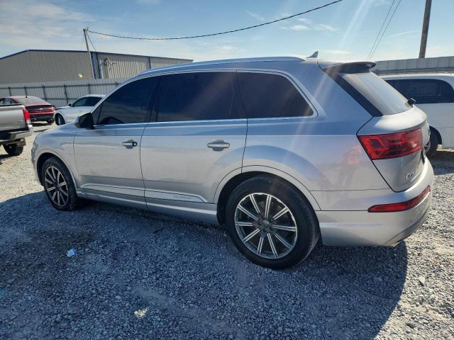 WA1VAAF78JD022863 - 2018 AUDI Q7 PRESTIGE SILVER photo 2