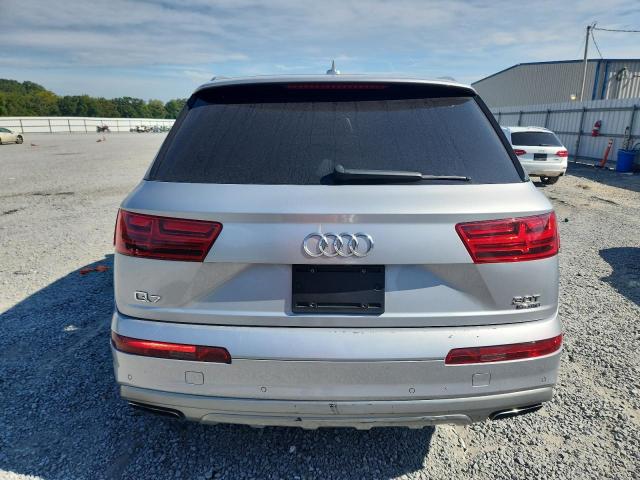 WA1VAAF78JD022863 - 2018 AUDI Q7 PRESTIGE SILVER photo 6