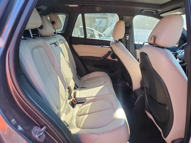 WBXHT3Z38G4A48363 - 2016 BMW X1 XDRIVE28I GRAY photo 11