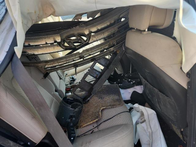 5NMZTDLB9JH075008 - 2018 HYUNDAI SANTA FE S WHITE photo 10