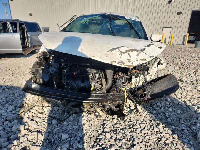 5NMZTDLB9JH075008 - 2018 HYUNDAI SANTA FE S WHITE photo 5