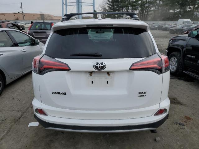 2T3RFREV8GW473259 - 2016 TOYOTA RAV4 XLE WHITE photo 6