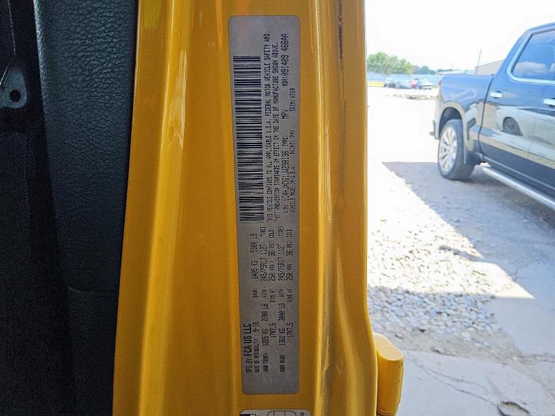 1C4HJXDG1JW298136 - 2018 JEEP WRANGLER U SPORT Դեղին լուսանկար 13