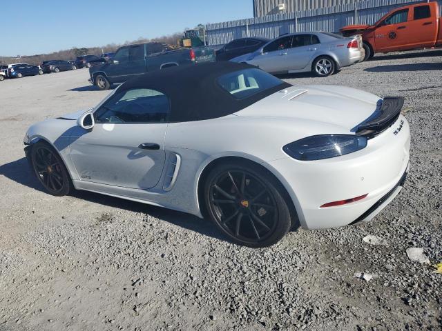 WP0CB2A88JS229264 - 2018 PORSCHE BOXSTER S WHITE photo 2