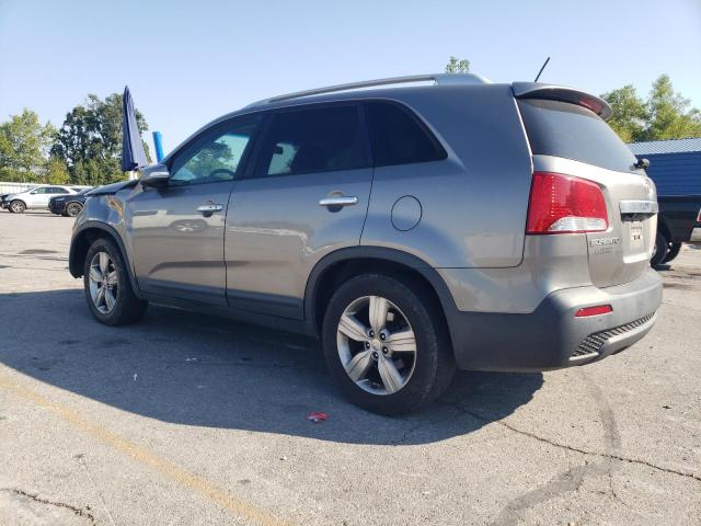 5XYKU3A60CG256266 - 2012 KIA SORENTO EX GRAY photo 2