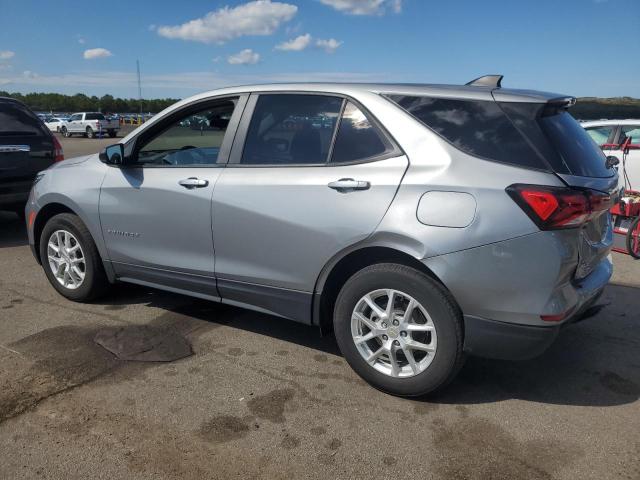 3GNAXHEG5RL199672 - 2024 CHEVROLET EQUINOX LS SILVER photo 2
