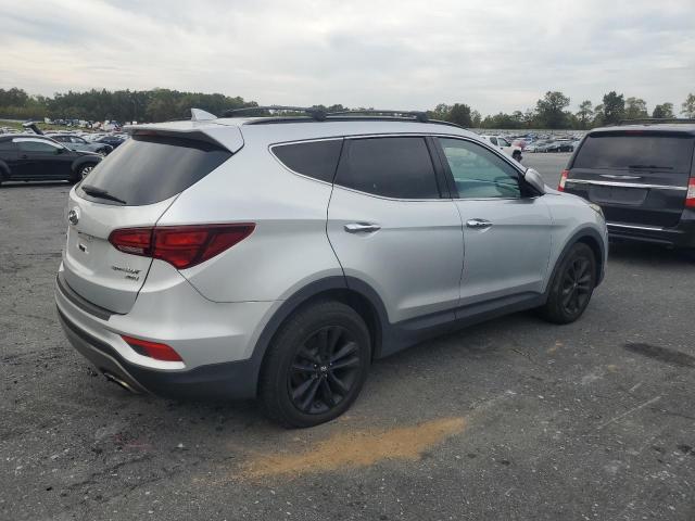 5XYZUDLA7JG505746 - 2018 HYUNDAI SANTA FE S SILVER photo 3