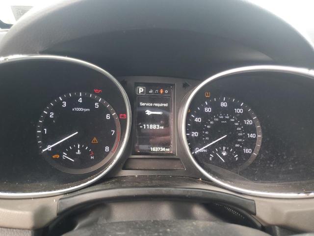 5XYZUDLA7JG505746 - 2018 HYUNDAI SANTA FE S SILVER photo 9