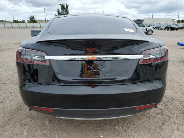5YJSA1AG3DFP07494 - 2013 TESLA MODEL S შავი ფოტო 6