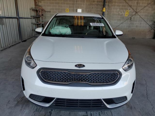 KNDCB3LC5J5203923 - 2018 KIA NIRO FE WHITE photo 5