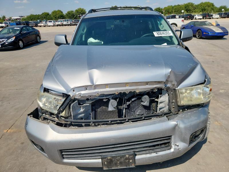 5TDBY5G17ES094220 - 2014 TOYOTA SEQUOIA SR5 银色 照片 5