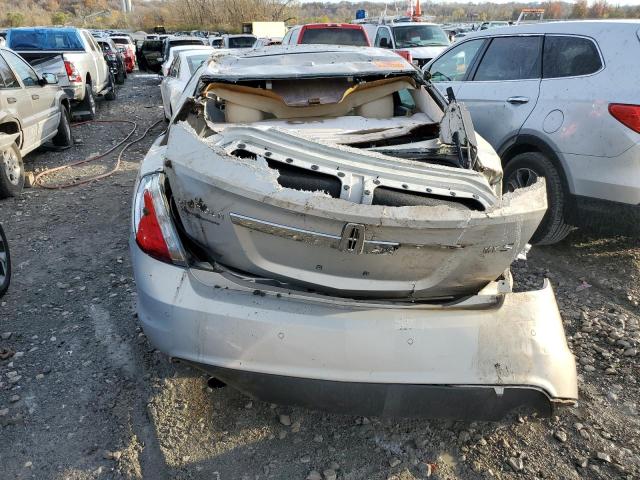1LNHM93R09G605495 - 2009 LINCOLN MKS GRAY photo 6