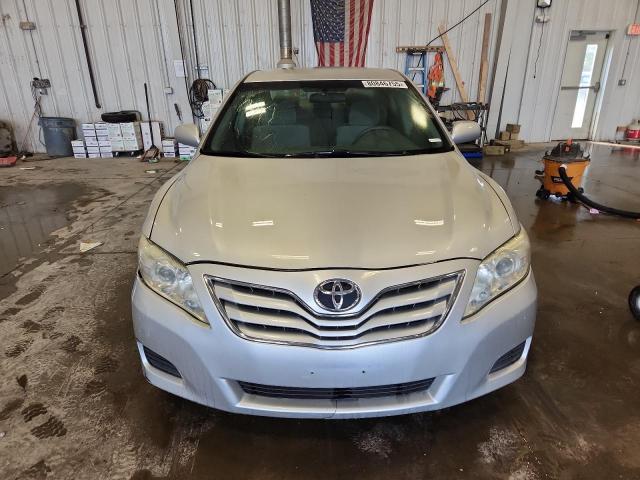 4T4BF3EK3BR089563 - 2011 TOYOTA CAMRY BASE 银色 照片 5