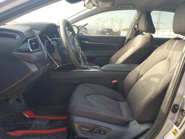 4T1C11AK2MU562119 - 2021 TOYOTA CAMRY LE SILVER photo 7