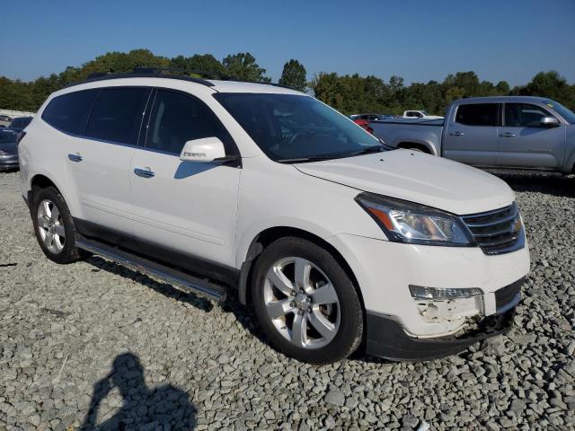 1GNKRGKD6HJ101144 - 2017 CHEVROLET TRAVERSE LT Ақ фото 4