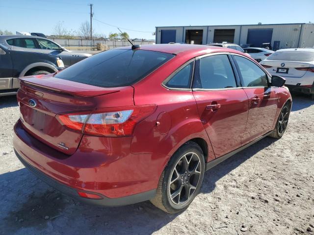 1FAHP3F28CL392288 - 2012 FORD FOCUS SE RED photo 3