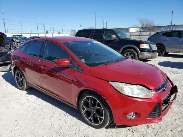 1FAHP3F28CL392288 - 2012 FORD FOCUS SE RED photo 4