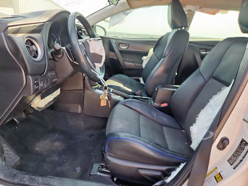 5YFBURHE4KP946158 - 2019 TOYOTA COROLLA L 白色 照片 7