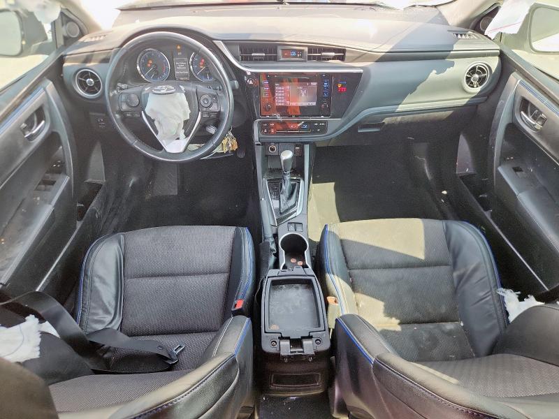 5YFBURHE4KP946158 - 2019 TOYOTA COROLLA L 白色 照片 8