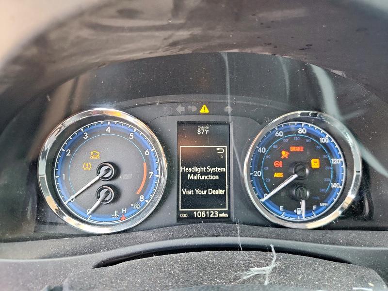 5YFBURHE4KP946158 - 2019 TOYOTA COROLLA L 白色 照片 9