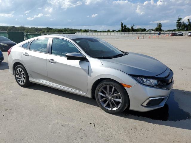 19XFC1F36LE209411 - 2020 HONDA CIVIC EX Արծաթագույն լուսանկար 4