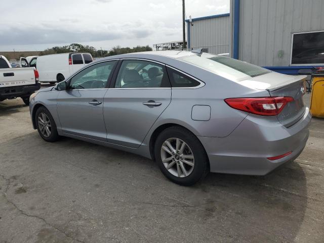 5NPE24AF9GH318139 - 2016 HYUNDAI SONATA SE GRAY photo 2