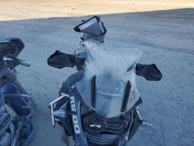 WB10A120XGZ665538 - 2016 BMW R1200 GS ADVENTURE SILVER photo 5