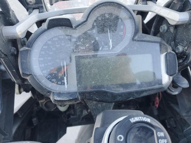 WB10A120XGZ665538 - 2016 BMW R1200 GS ADVENTURE SILVER photo 7