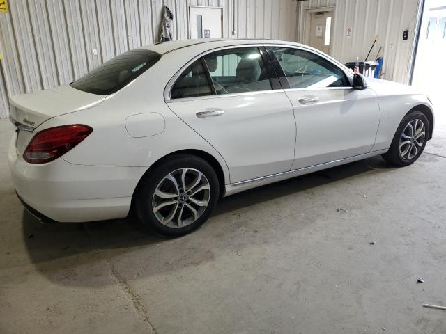 55SWF4KB7JU239772 - 2018 MERCEDES-BENZ C 300 4MATIC WHITE photo 3