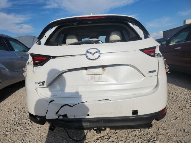 JM3KFBDM6K1692494 - 2019 MAZDA CX-5 GRAND TOURING WHITE photo 6