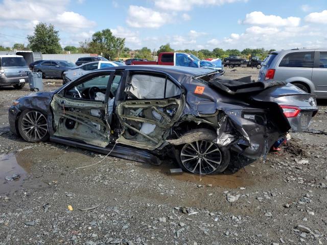 4T1B11HK8JU612972 - 2018 TOYOTA CAMRY L GRAY photo 2