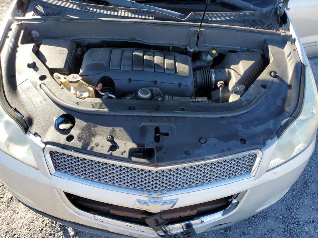 1GNEV33D39S112629 - 2009 CHEVROLET TRAVERSE LTZ SILVER photo 12