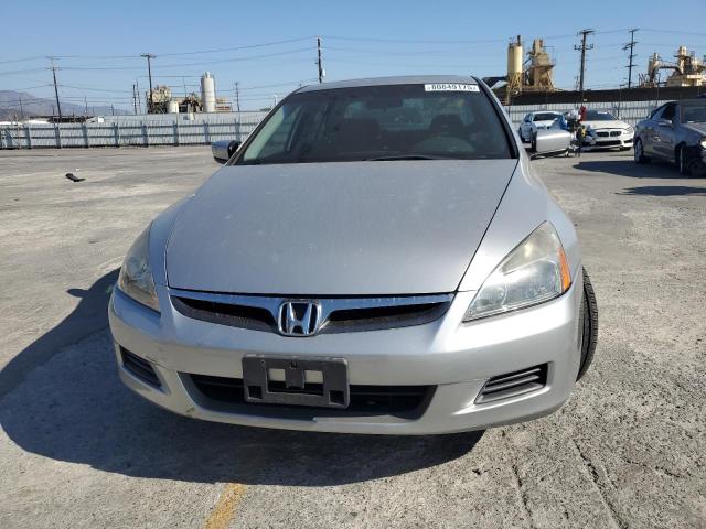 1HGCM56726A074513 - 2006 HONDA ACCORD EX 银色 照片 5