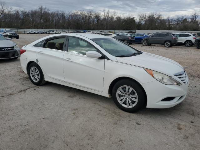 5NPEB4AC1BH067812 - 2011 HYUNDAI SONATA GLS WHITE photo 4