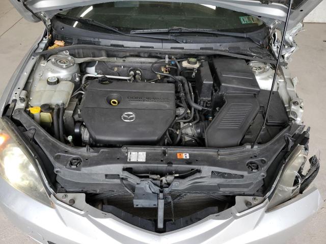 JM1BK344X81132576 - 2008 MAZDA 3 HATCHBACK SILVER photo 11