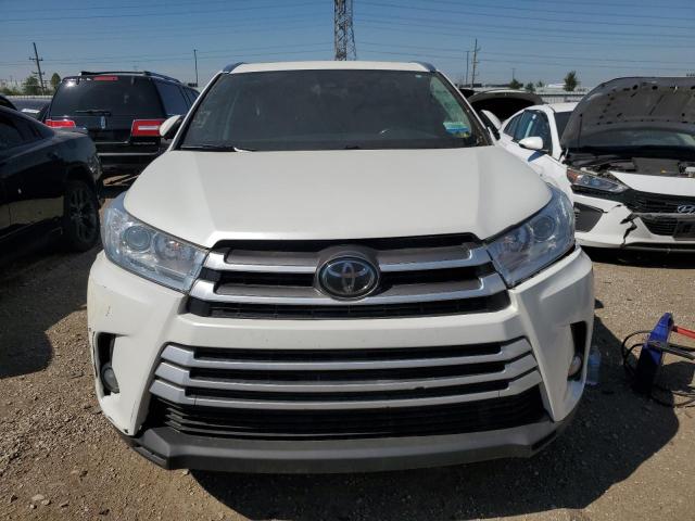 5TDJZRFH0JS878117 - 2018 TOYOTA HIGHLANDER SE 白色 照片 5