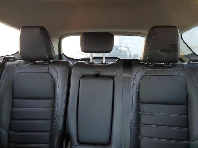 1FMCU9JD3HUC71416 - 2017 FORD ESCAPE TITANIUM WHITE photo 10