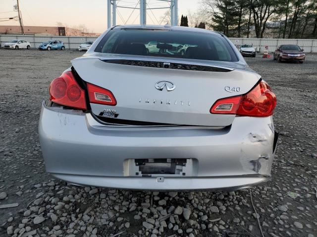 JN1CV6AR8FM520806 - 2015 INFINITI Q40 SILVER photo 6