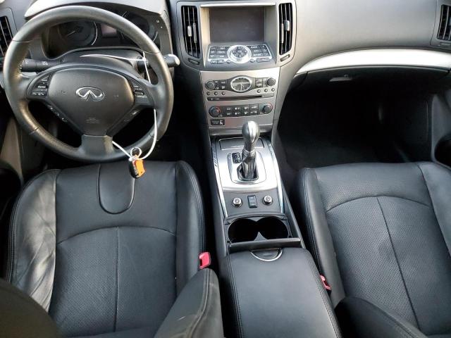 JN1CV6AR8FM520806 - 2015 INFINITI Q40 SILVER photo 8