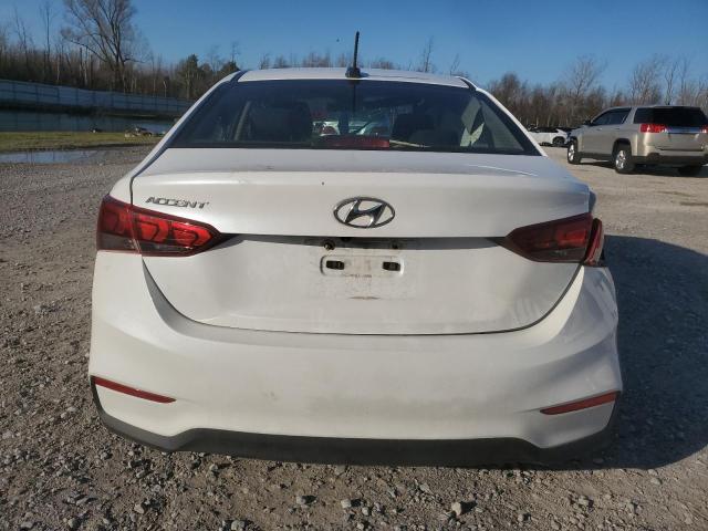 3KPC24A30JE004730 - 2018 HYUNDAI ACCENT SE WHITE photo 6