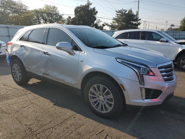 1GYKNDRS8KZ103620 - 2019 CADILLAC XT5 LUXURY Gümüş fotoğraf 4