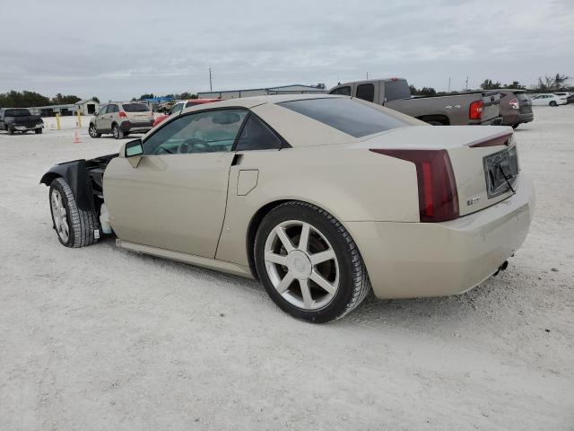 1G6YV36A165600711 - 2006 CADILLAC XLR TAN photo 2