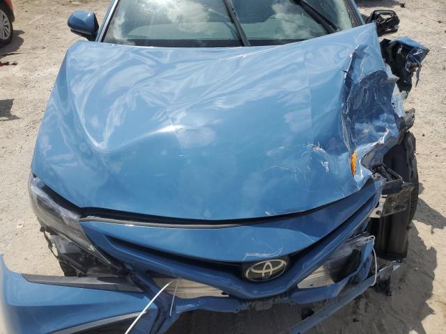 4T1G11AK4PU098014 - 2023 TOYOTA CAMRY SE NIGHT SHADE BLUE photo 11