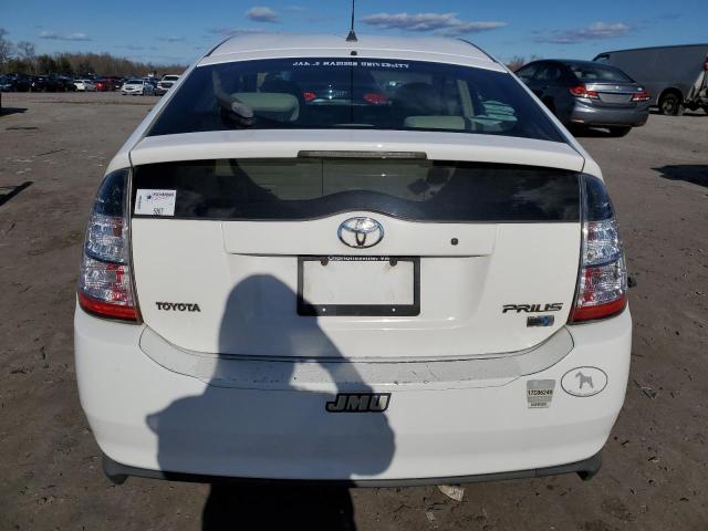 JTDKB20U253049725 - 2005 TOYOTA PRIUS WHITE photo 6