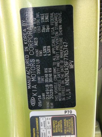 KNDJN2A26F7765747 - 2015 KIA SOUL GREEN photo 12