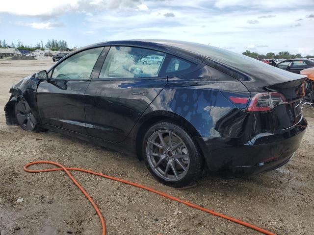 5YJ3E1EA6PF456702 - 2023 TESLA MODEL 3 Чорний фото 2
