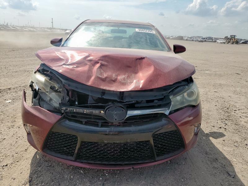 4T1BF1FK1HU650011 - 2017 TOYOTA CAMRY LE RED photo 5