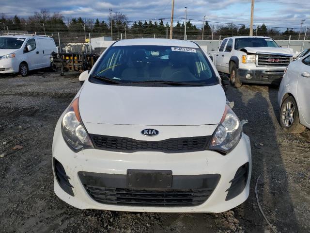 KNADM5A37G6584543 - 2016 KIA RIO LX WHITE photo 5